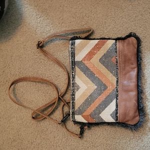 Myra purse